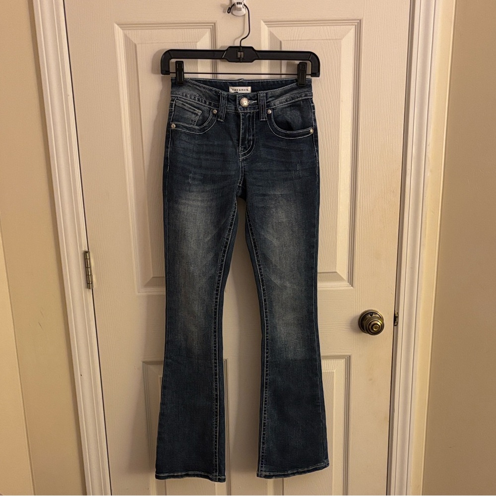 Fire & Rain Low Rise Jeans Size 25 | Slim Fit | Dark Wash